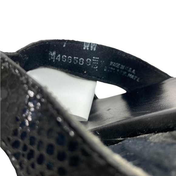 Munro American Sandals Slip on Slides Block Kitten Heel Shoes - Picture 5 of 12